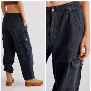 Free People We The Free All Star Cargo Pull On Jeans - XS